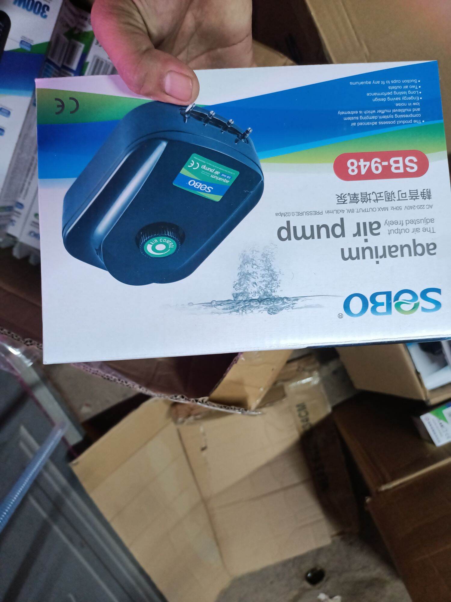 Máy Sủi Khí Oxi 4 Vòi 948 ( TẶNG KÈM 4M DÂY OXI VÀ 4 CỤC SỦI )