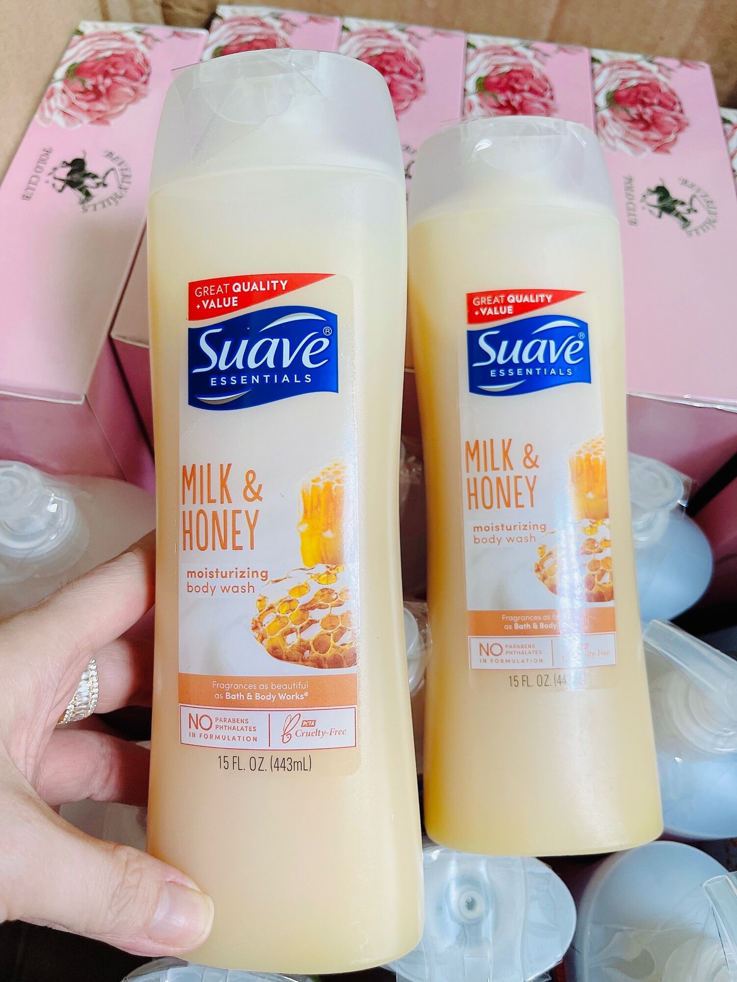 Sữa tắm,dưỡng thể mật ong Suave Honey milk 433ml, Hàng Mỹ có bill us