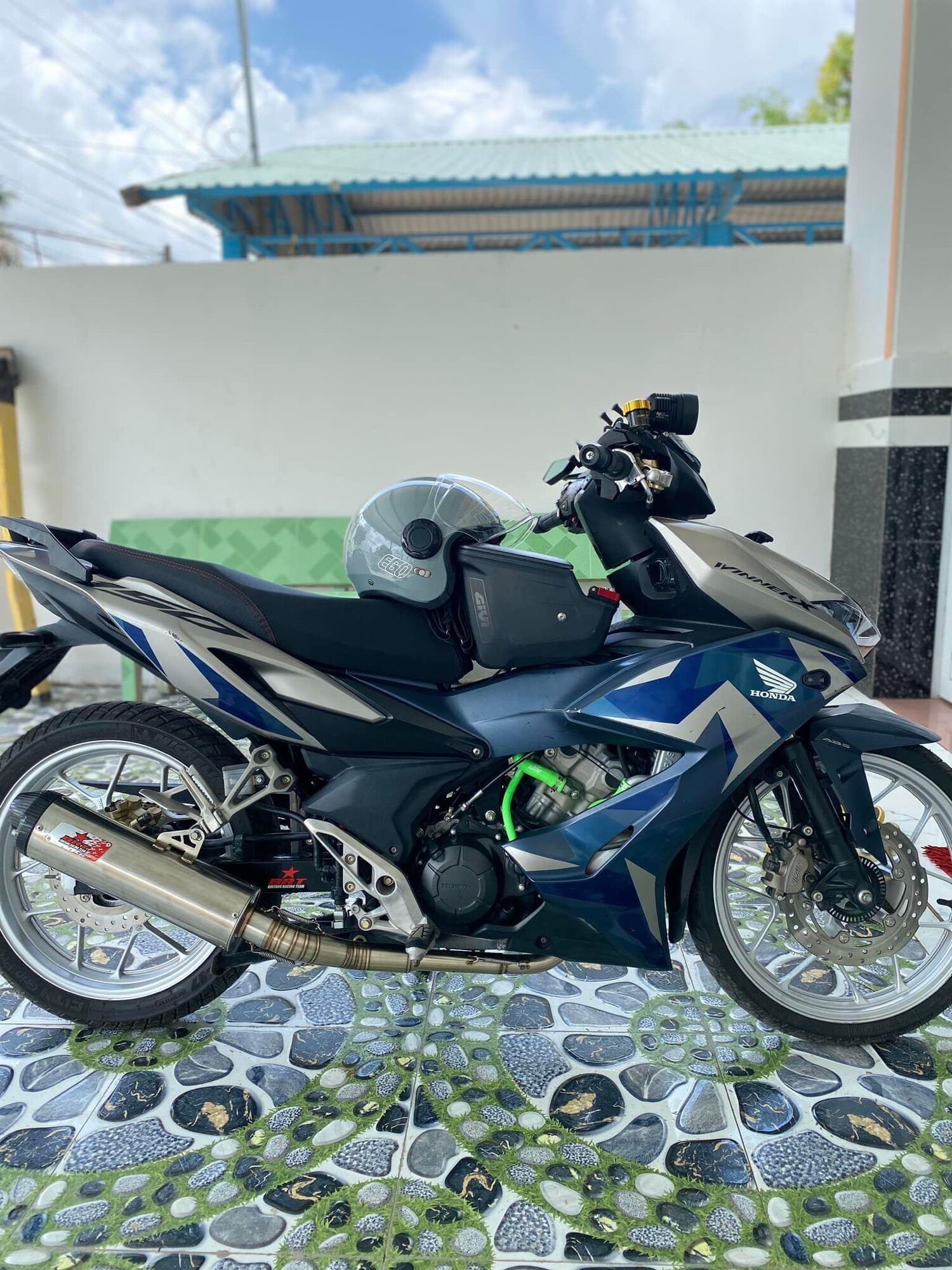 Thùng giữa gắn winner - winner x - winner v3