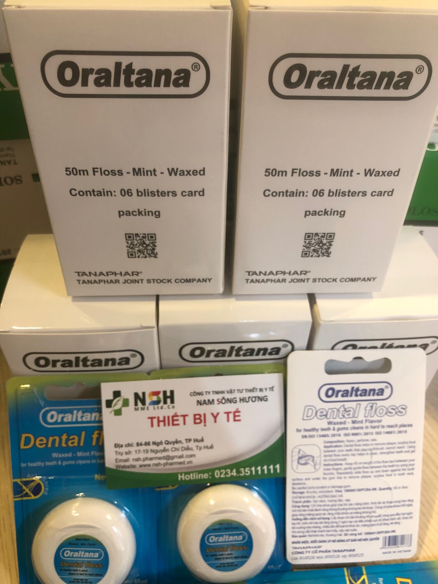 ❤️ CHỈ NHA KHOA ORALTANA CUỘN CHỈ NHA KHOA ORALTANA DENTAL FLOSS CỦA TANAPHAR CÔNG NGHỆ NHẬT BẢN Chỉ Nha Khoa Oral Tana Dental Floss Cuộn dài 50m vị bạc hà Chính Hãng Đạt tiêu chuẩn xuất Nhật