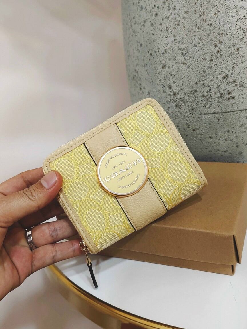 VÍ COACH - Lonnie Small Zip Around Wallet siêu cưng