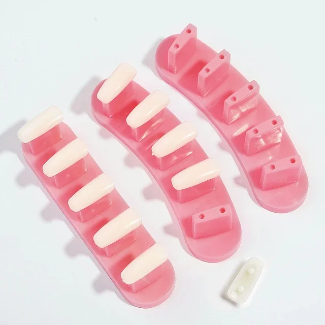 Set 3 đế gắn móng giả bằng nhựa tập vẽ tập sơn móng tay nail
