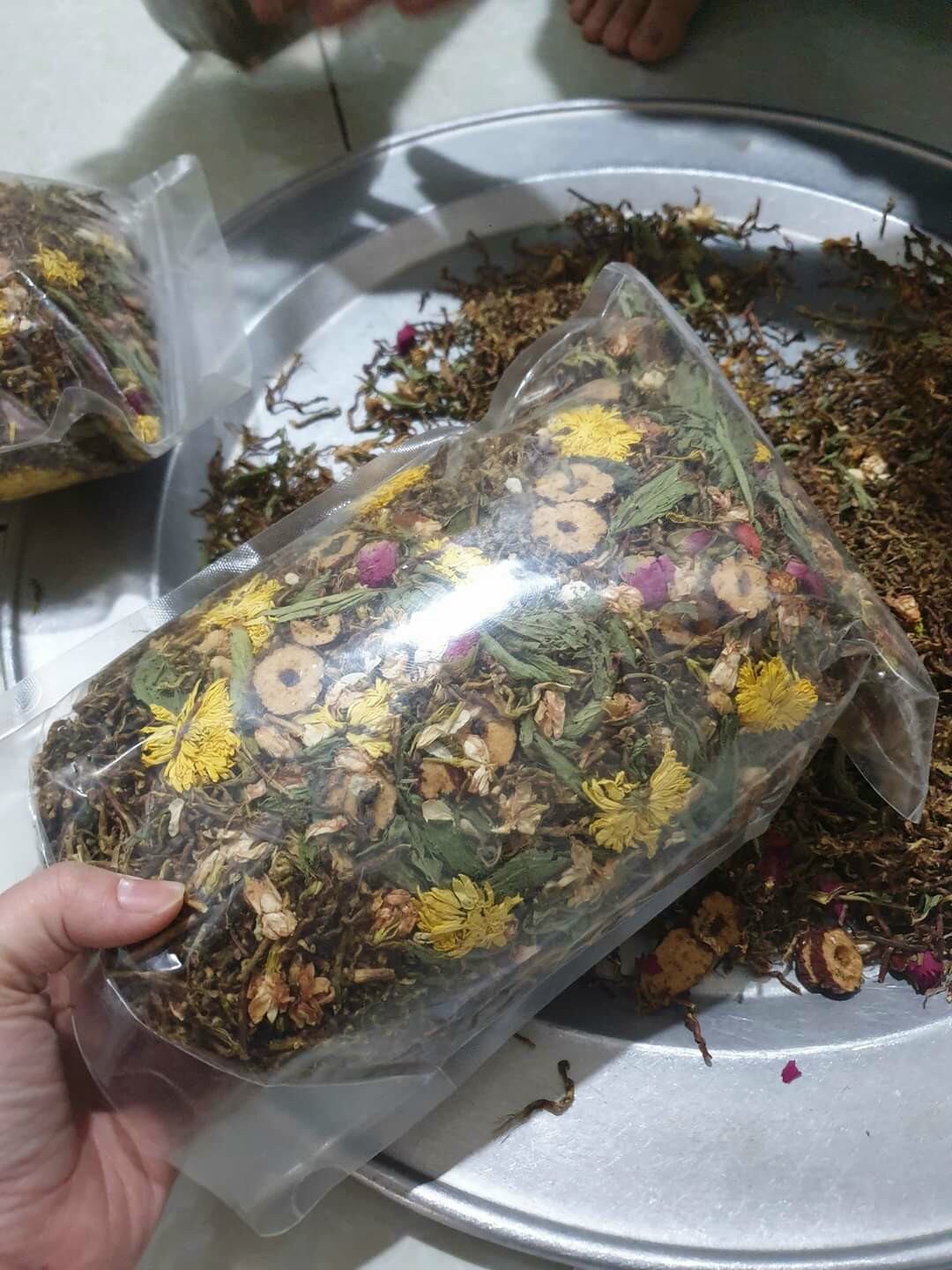Trà sâm mật hồng sâm