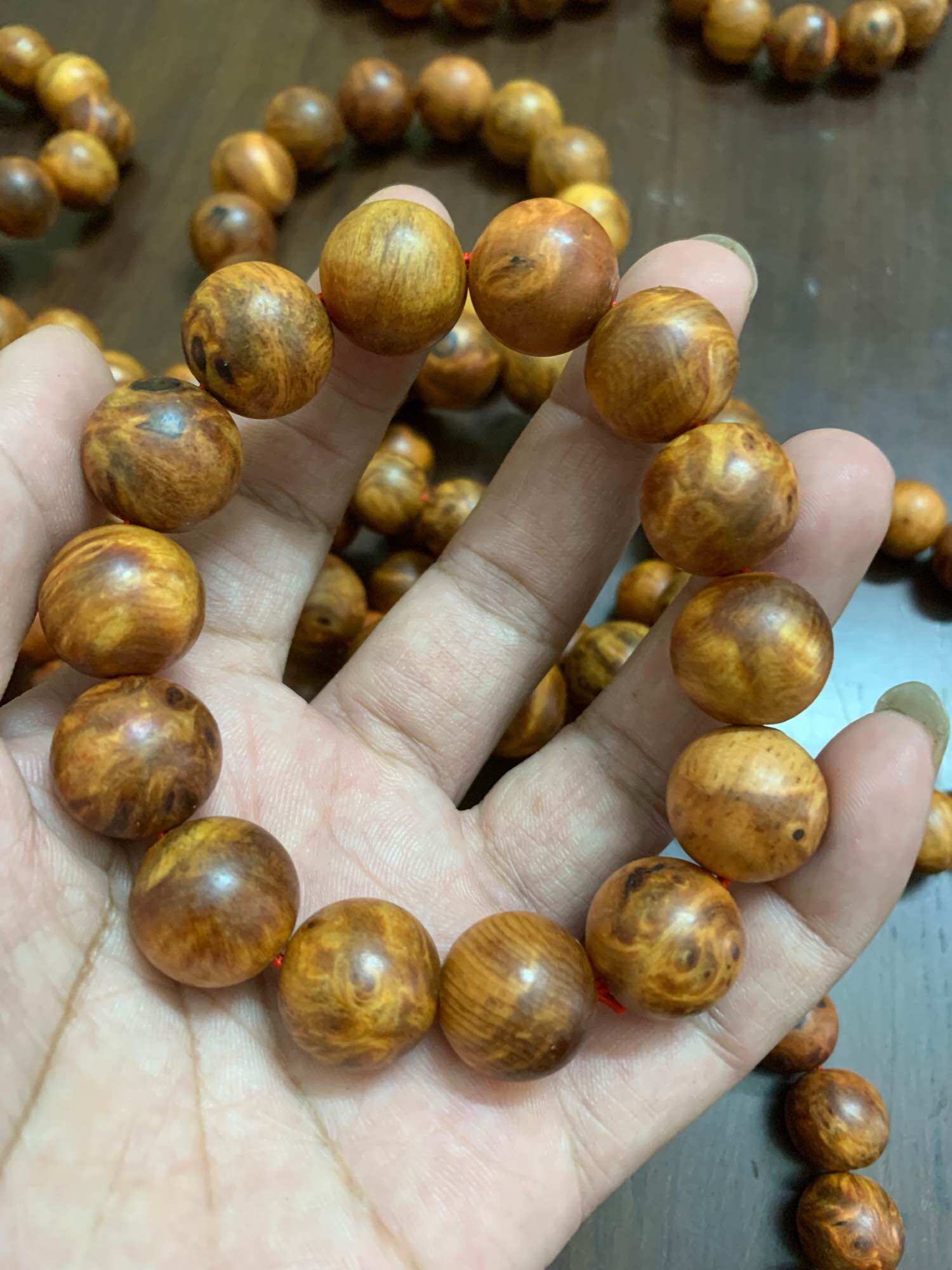 Vòng nu huyết long cao cấp.