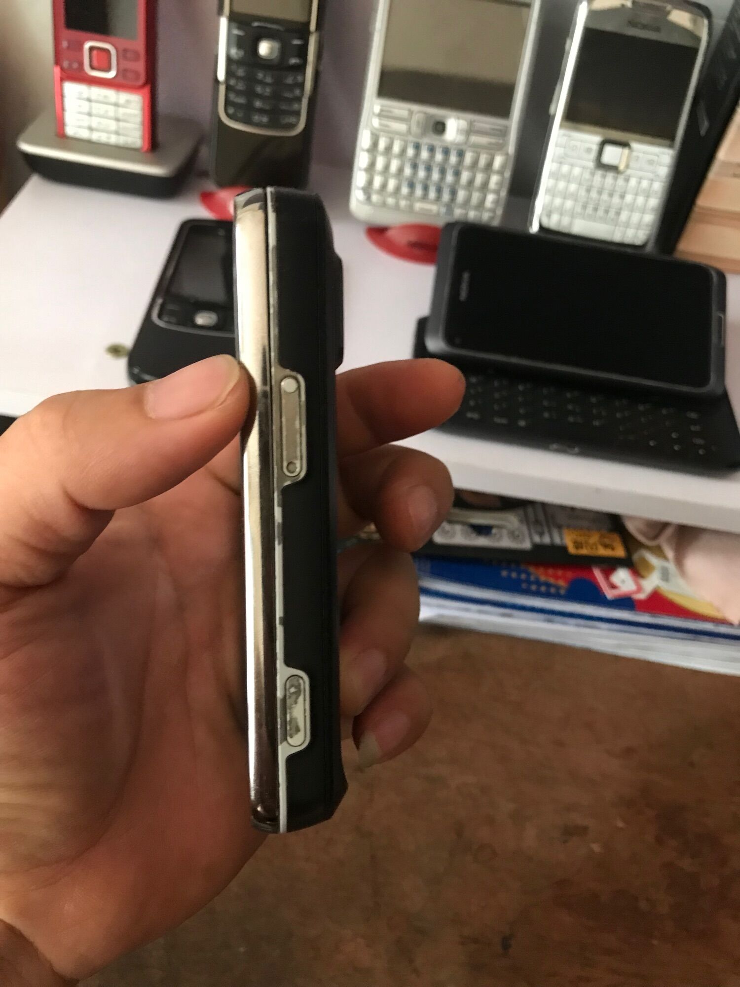 Nokia N97 lớn