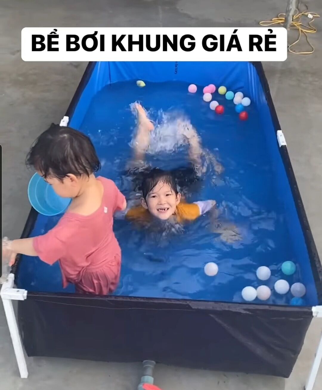 Combo bộ bể bơi gồm khung dành cho trẻ em