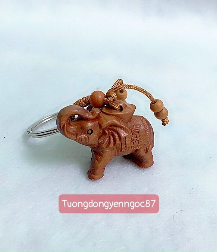 Móc khoá gỗ chú voi may mắn