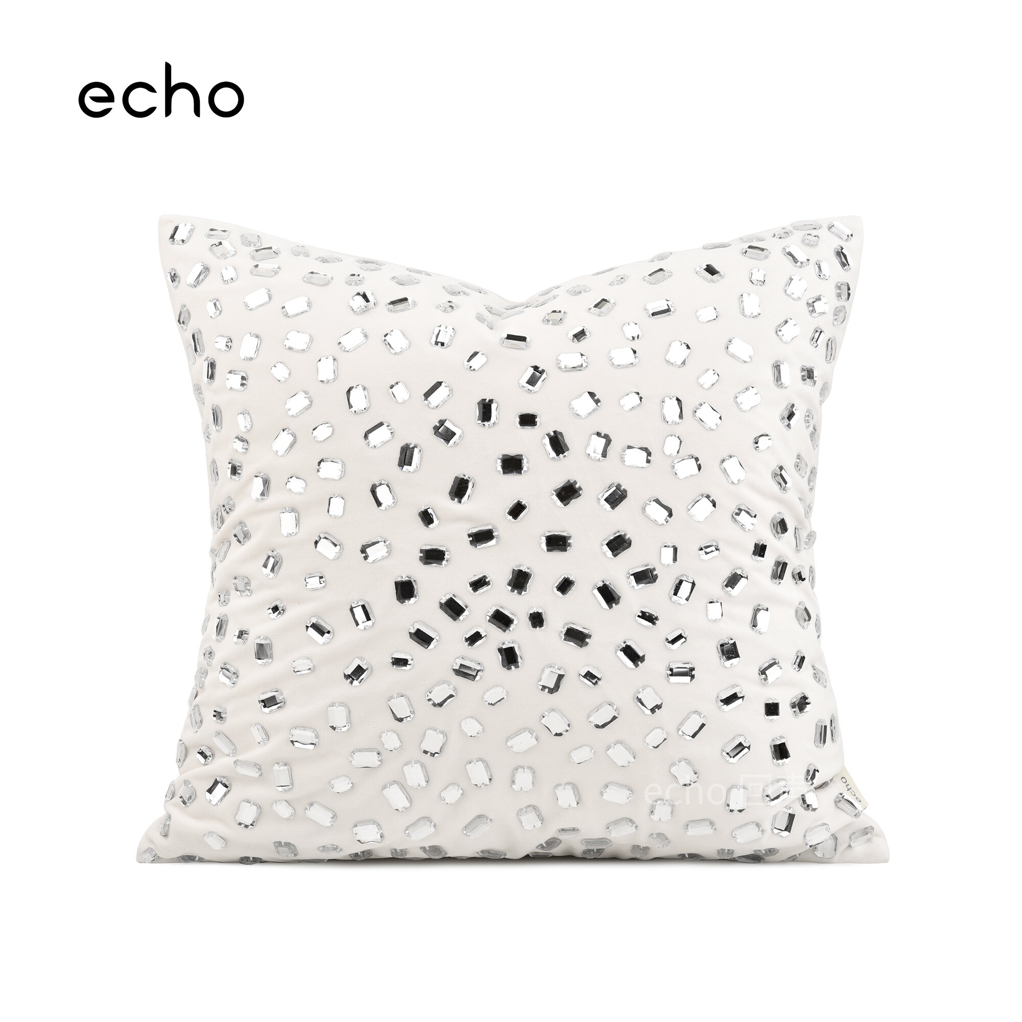 Luxury Handmade Beaded Decorative Cushion Giá 1,972,000 Đồng*Miễn phí vận chuyển