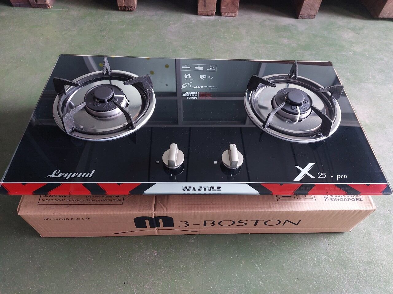 Bếp gas âm kiếng cường lực legend x25