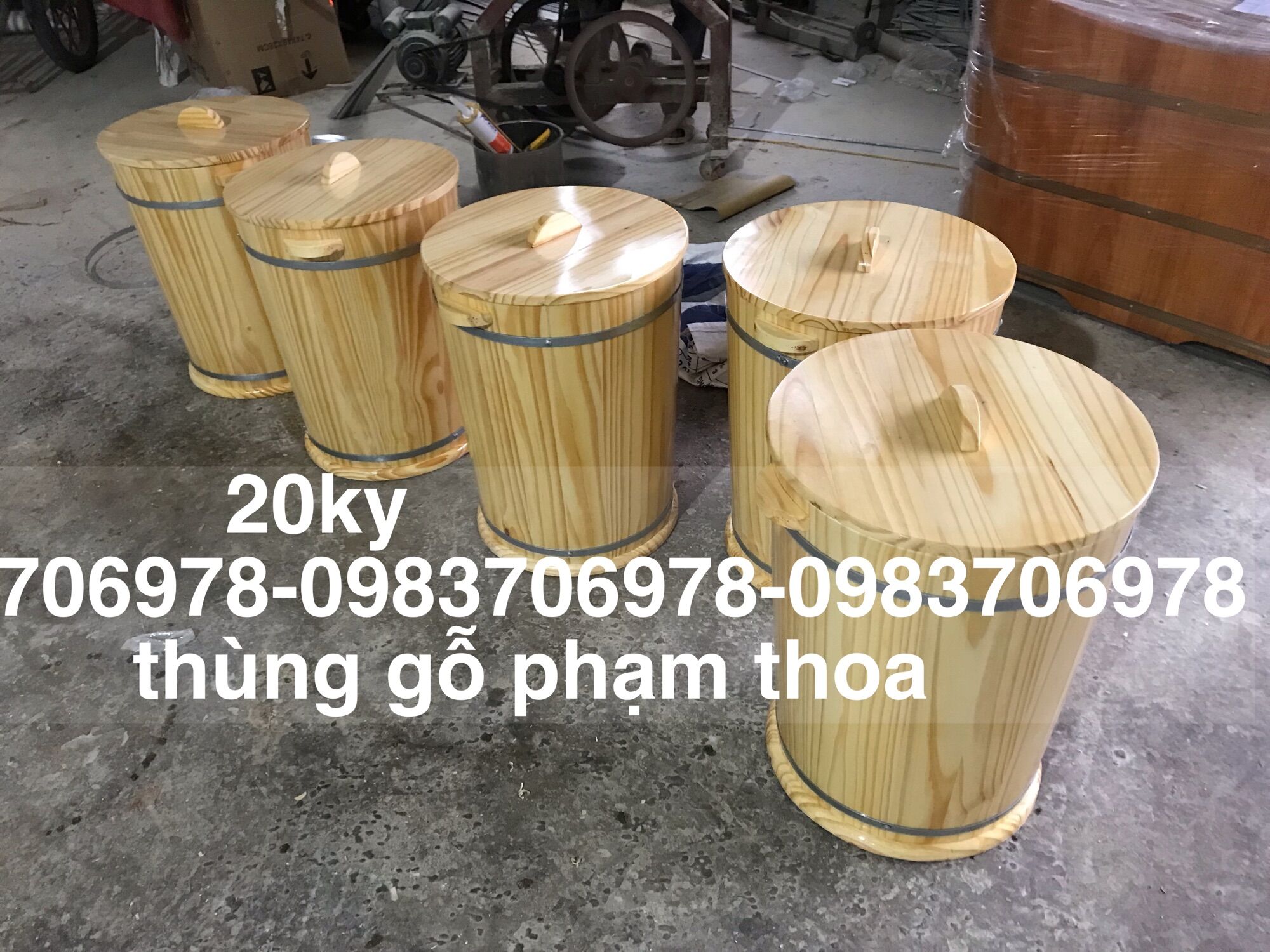 Thùng gỗ đựng gạo phong thuỷ