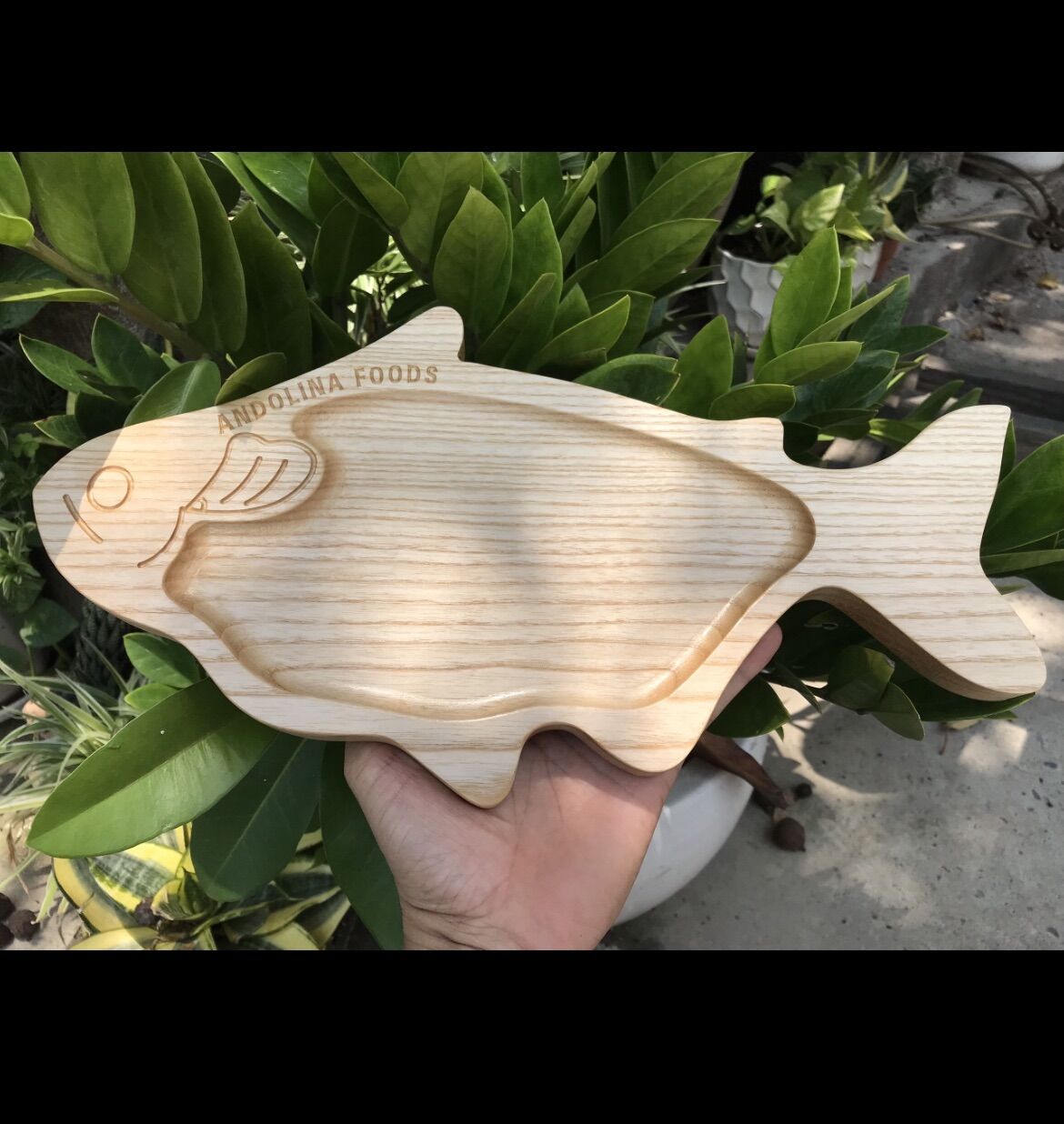 Khay gỗ decor hình cá basa