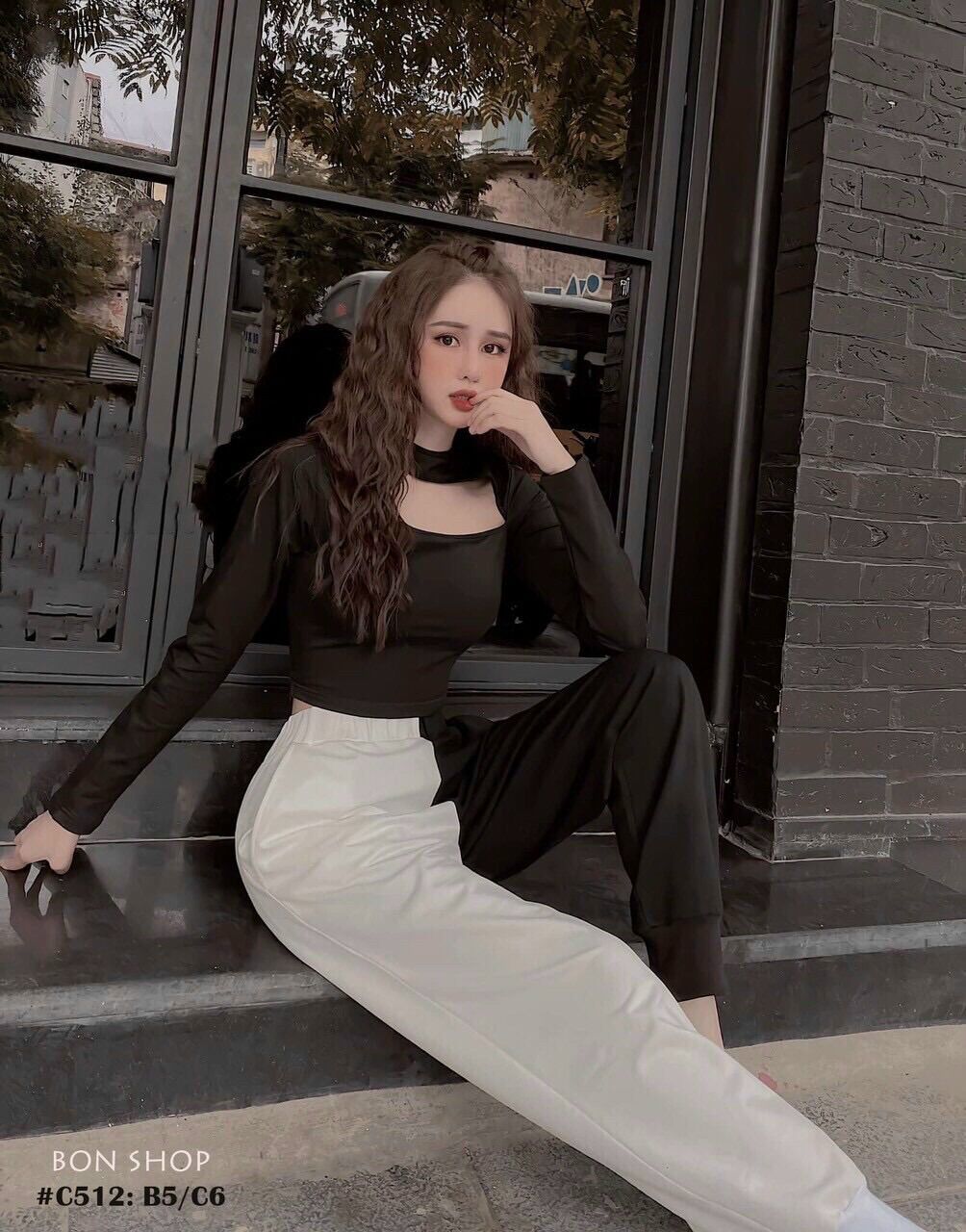 Áo Croptop Gân Tay Dài Chocker