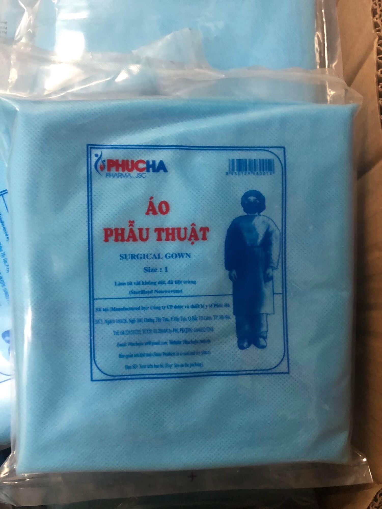 Áo tiệt trùng dùng 1 lần
