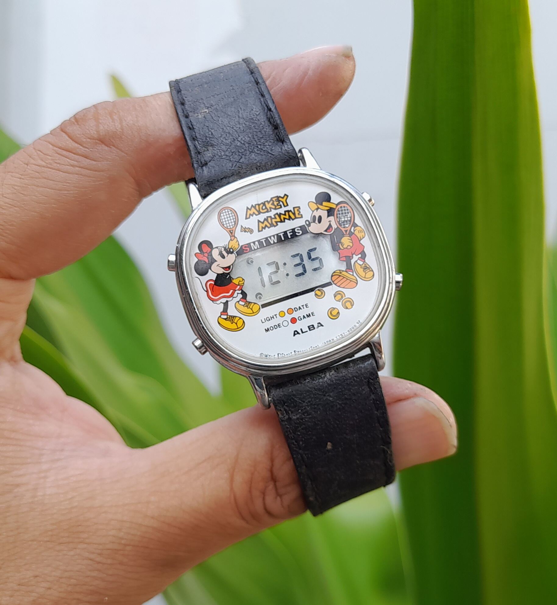 Đồng hồ Nữ ALBA Mickey Minnie cưng kute