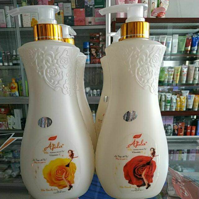Sữa tắm dưỡng ẩm chuyên sâu ajola 1200ml giá tốt