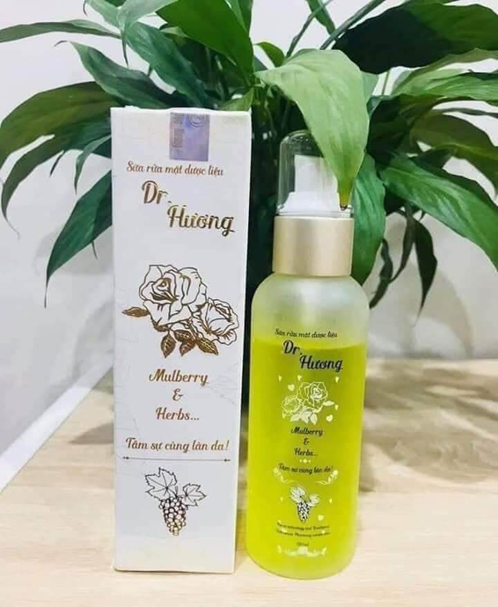 Sữa Rửa Mặt Thanh Mộc Hương