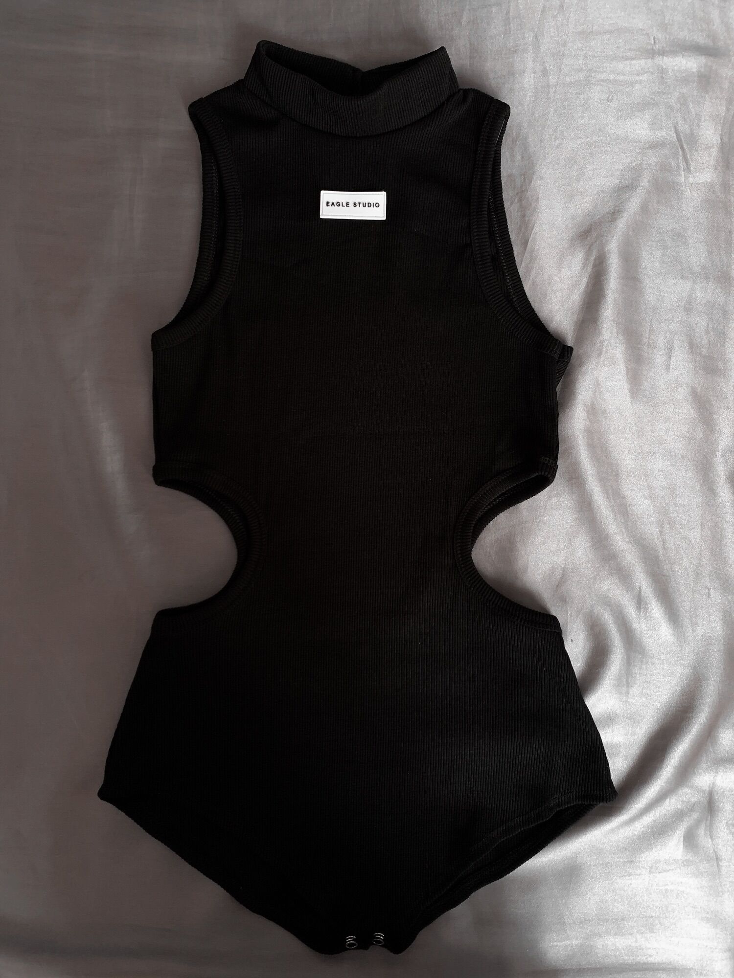 BODYSUIT Áo liền thân khoét eo Eagle Studio