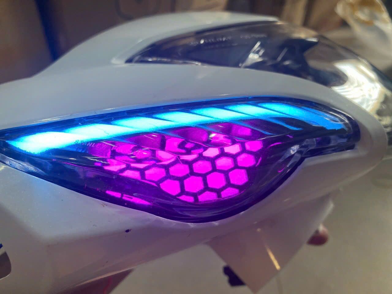 Đèn Led Xi Nhan Audi Wave A