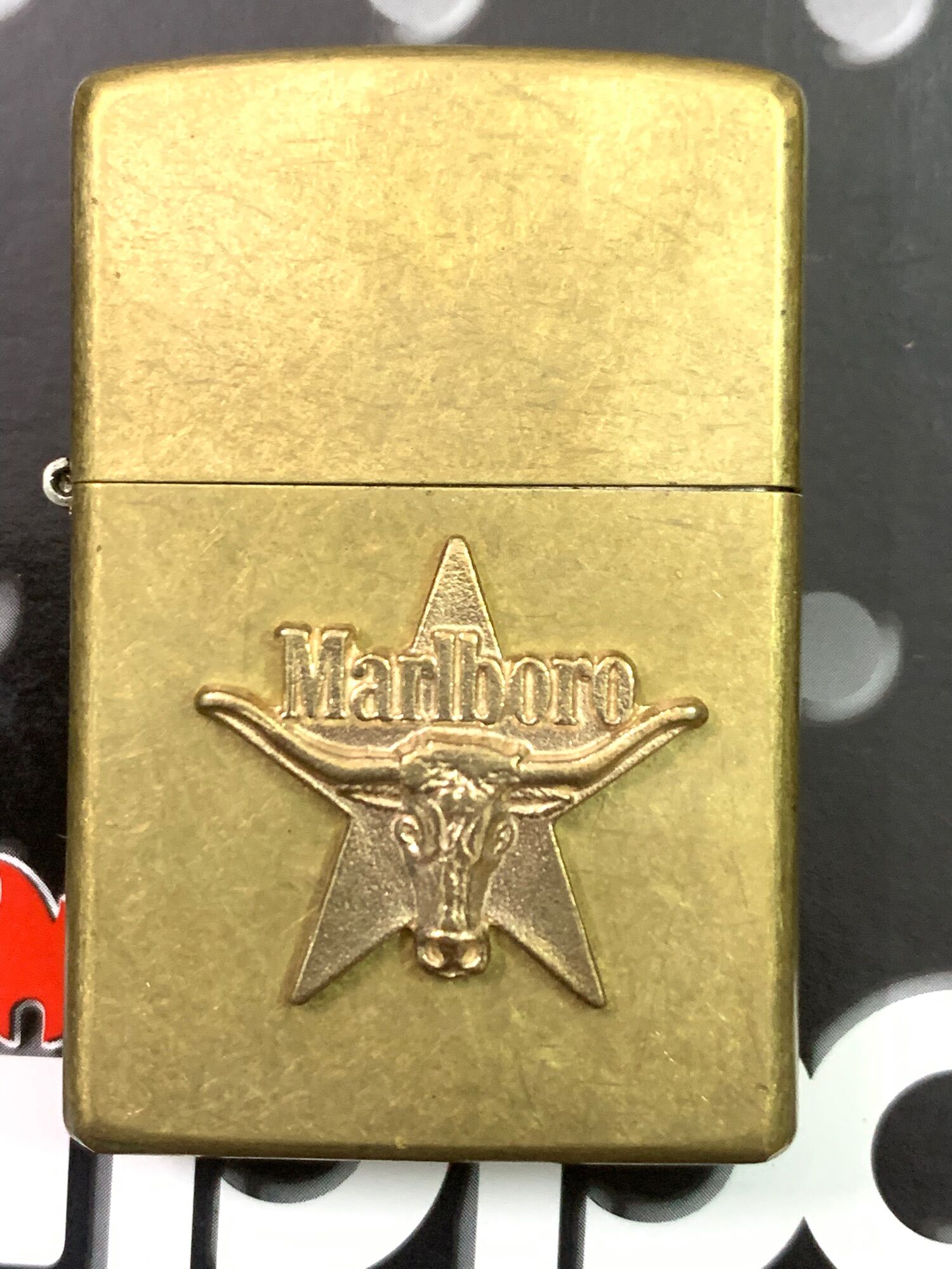 Emblem dán zippo chủ đề cao bồi
