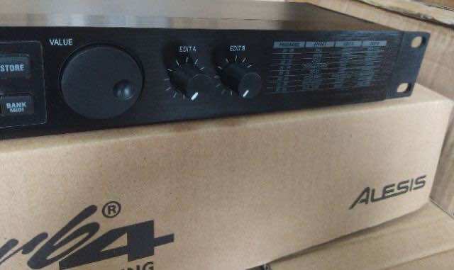 [HCM]Echo rời Alesis Microverb4