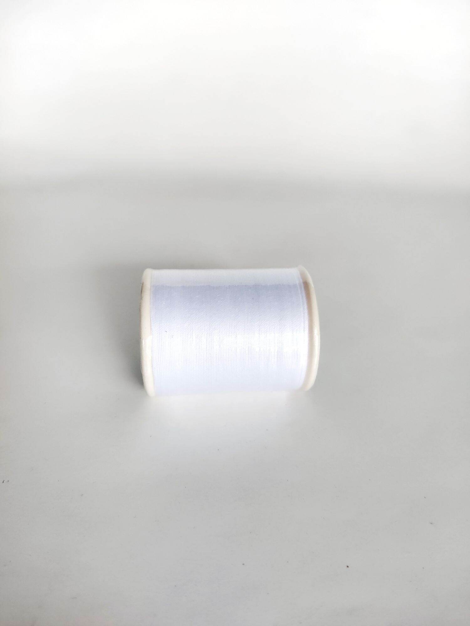 Chỉ Thái chuyên khâu, tết mỏ cho gà chọi