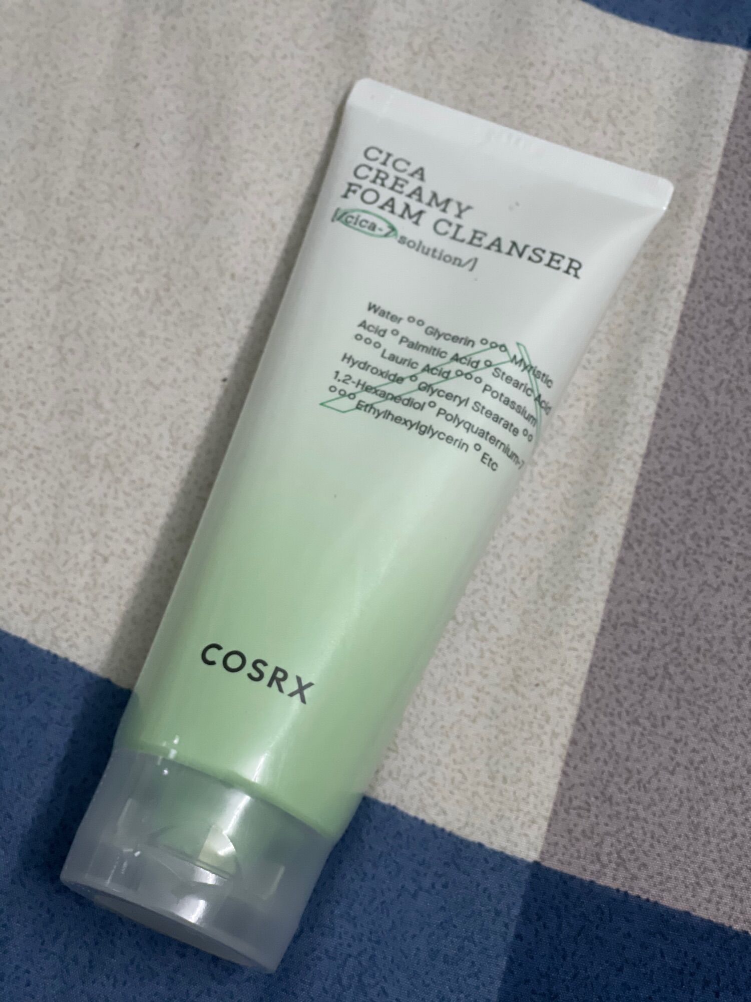 Sữa rửa mặt Cosrx cica creamy foam cleanser 150ml