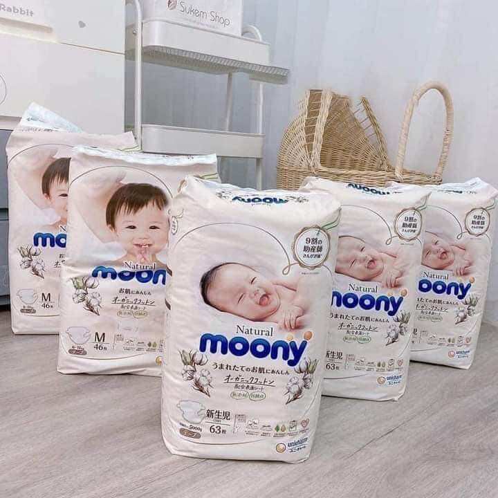BỈM QUẦN MOONY TRẮNG NATURE NHẬT SIZE M( 6-11kg)