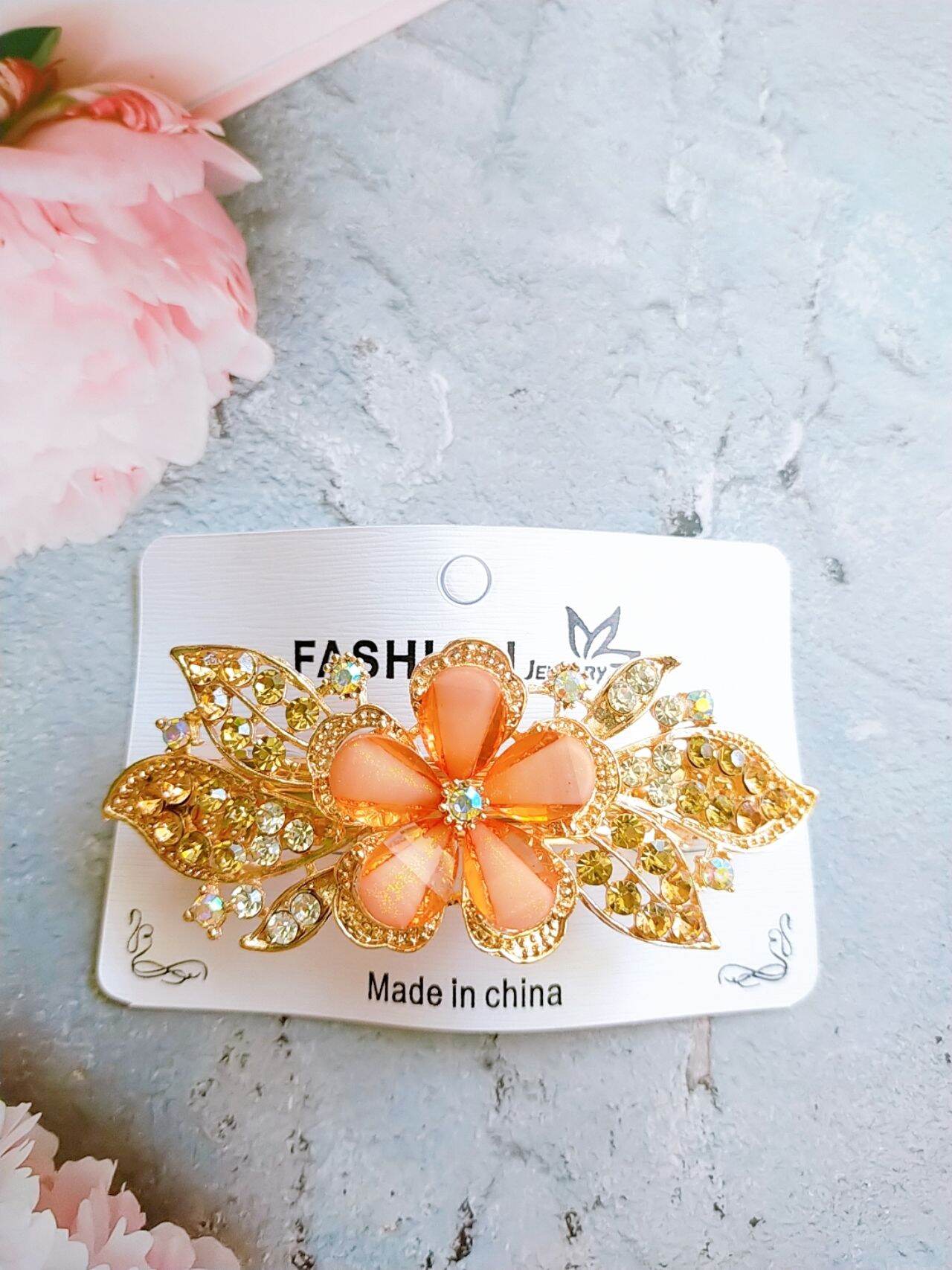 Kẹp tóc phía sau đính đá hoa 8cm