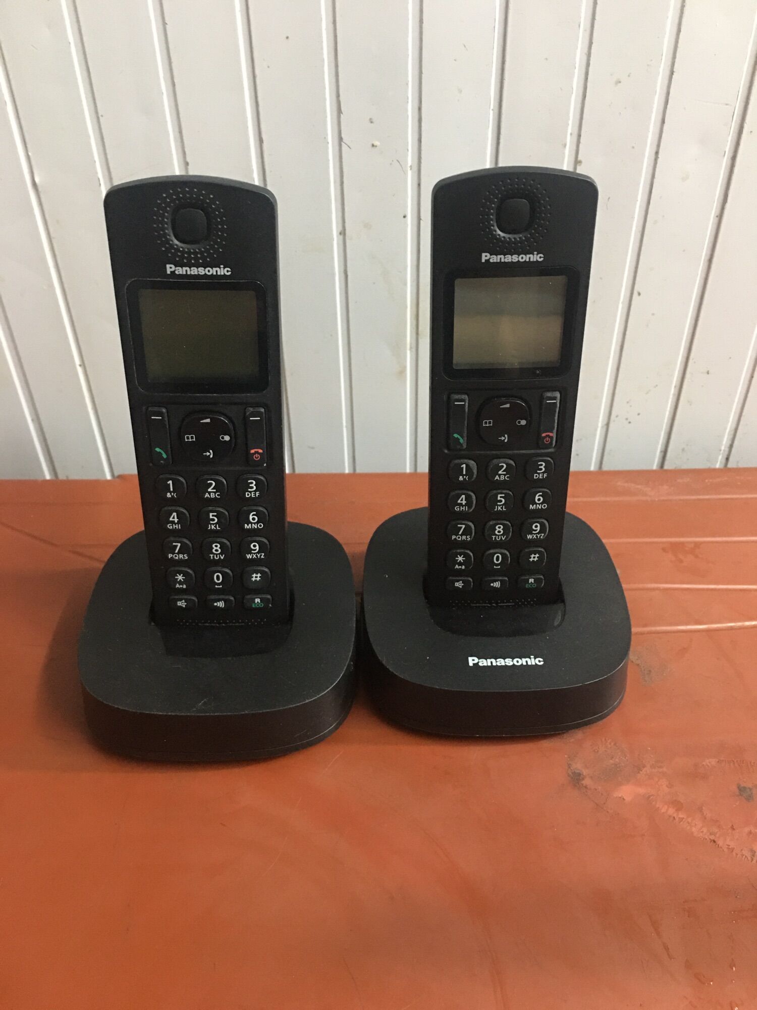 Điện thoại mẹ bồng con panasonic kx- tgc 310
