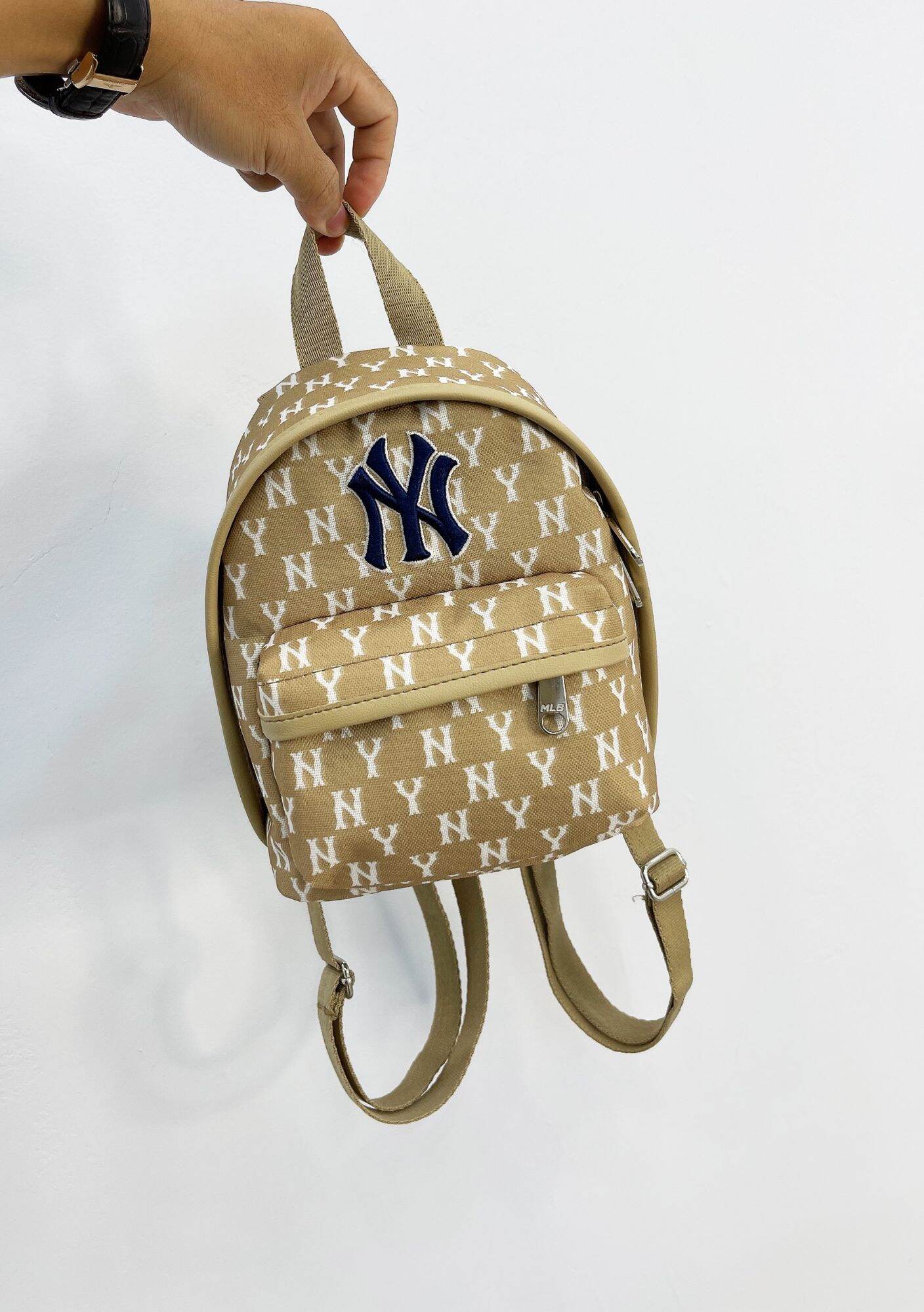 Balo mini MLB NY logo thêu họa tiết monogram