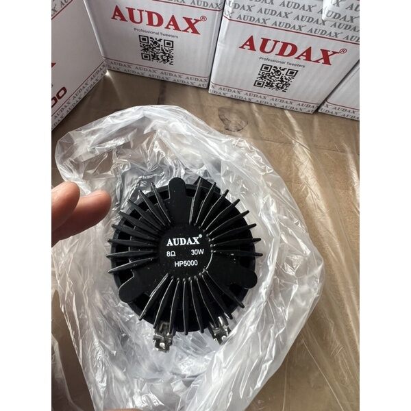Loa HP5000- loa nhà yến chất lượng
