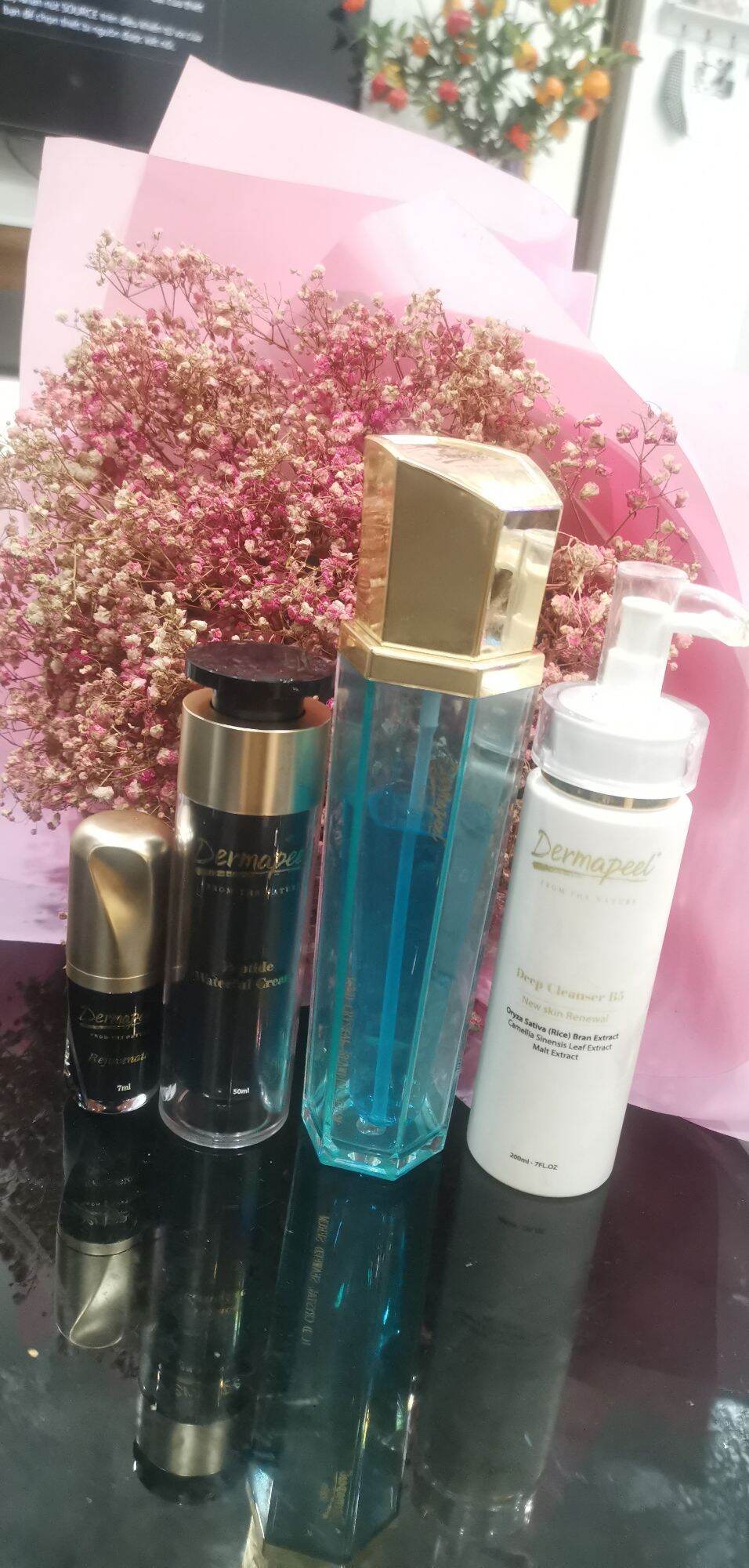 [HCM] Gel rửa mặt thải độc Dermapeel