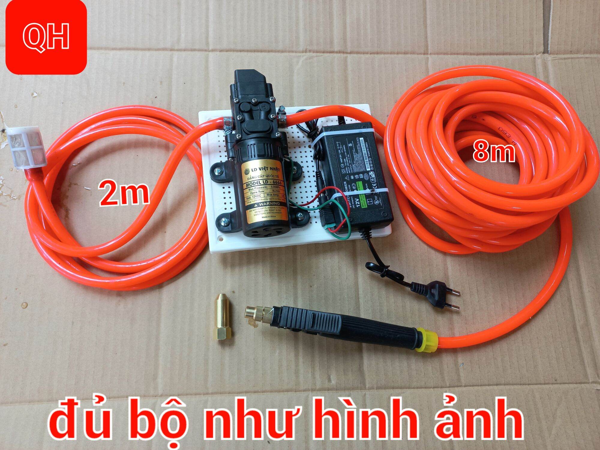 Máy rửa xe mini - máy bơm nước mini 12V đa năng tiện dụng