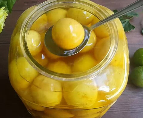 Chanh muối nguyên trái-1Kg