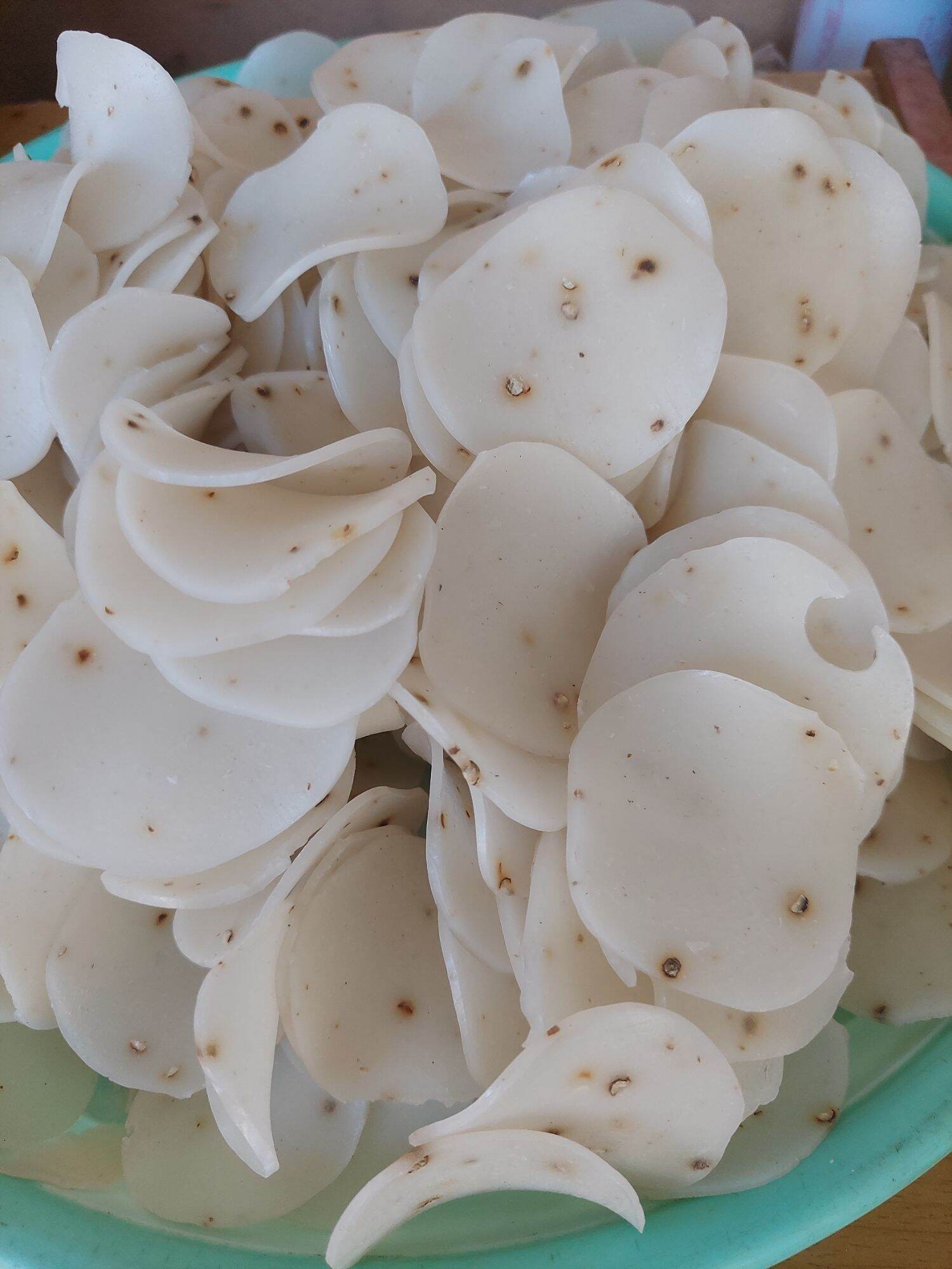 Bánh phồng tôm tiêu cay trắng