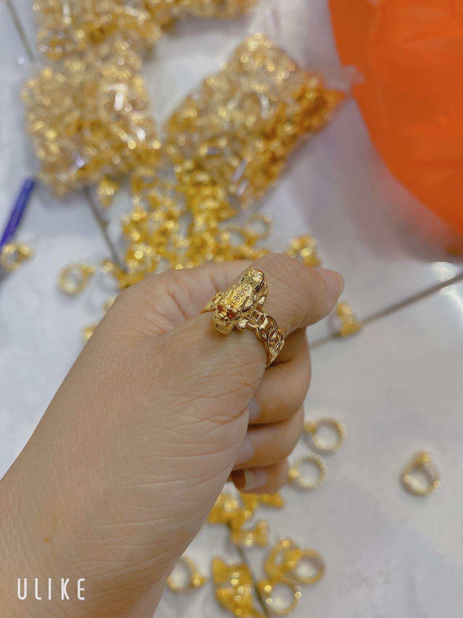 Nhẫn kim tiền tỳ hưu màu 18k bền màu