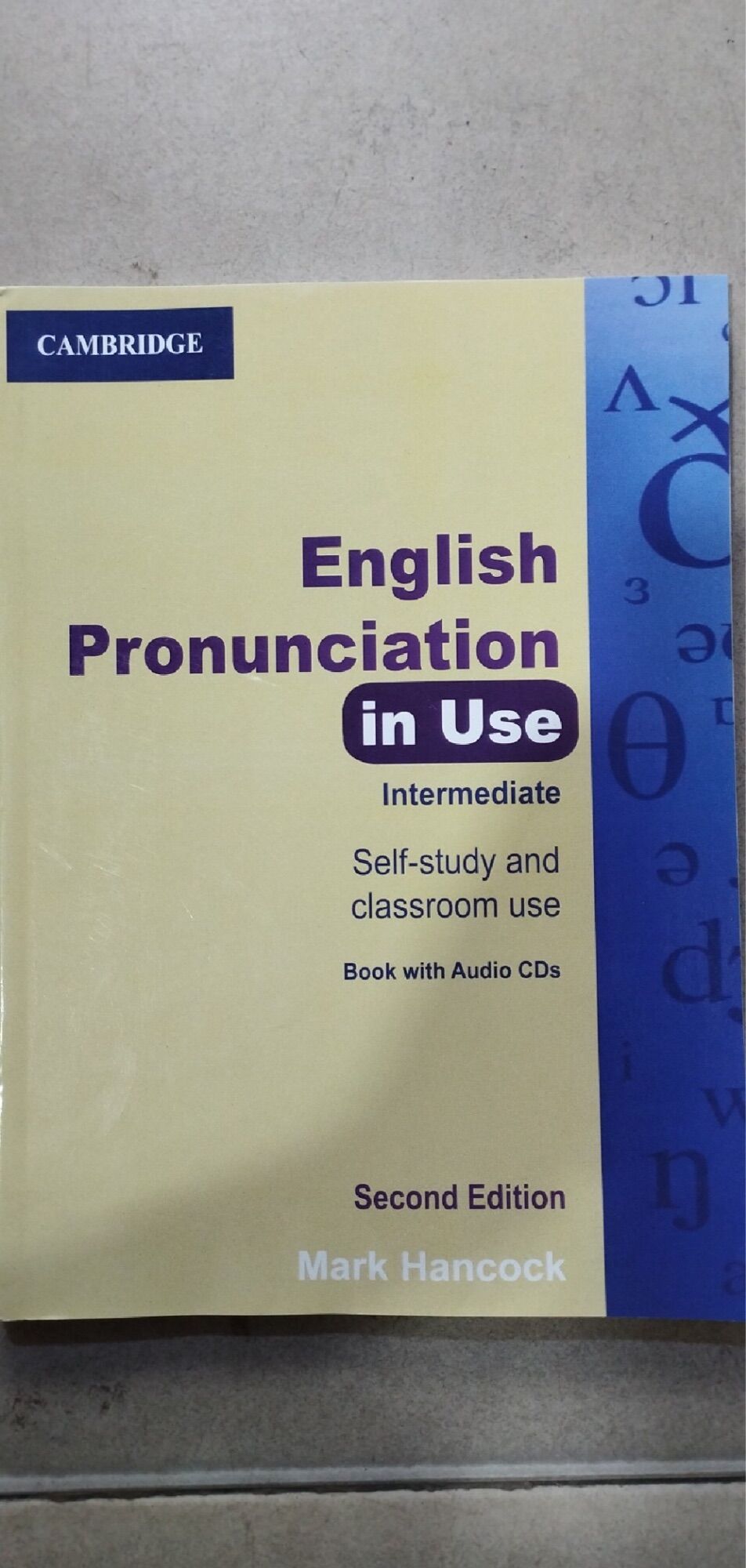 Sách english pronunciation in use - intermediate