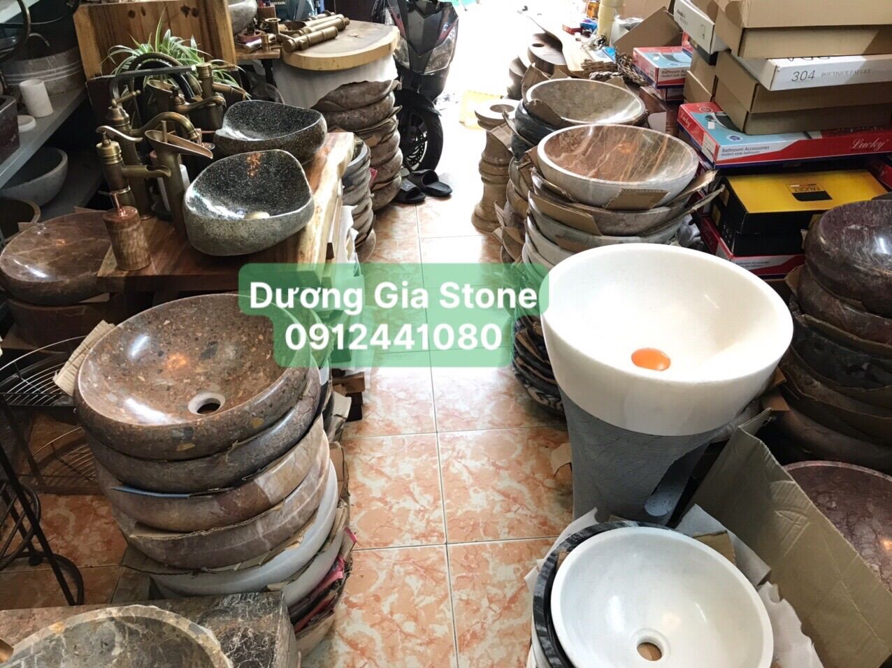 Lavabo đá cuội tự nhiên 100 %