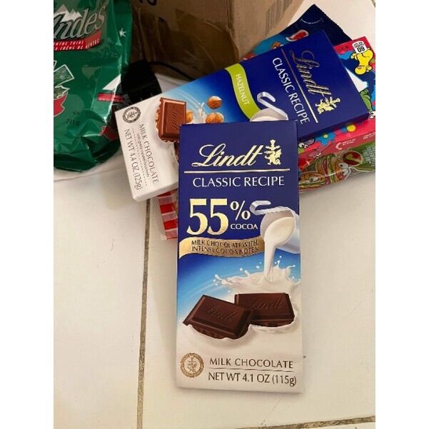 Socola vị sữa Lindt Swiss Classic 100g