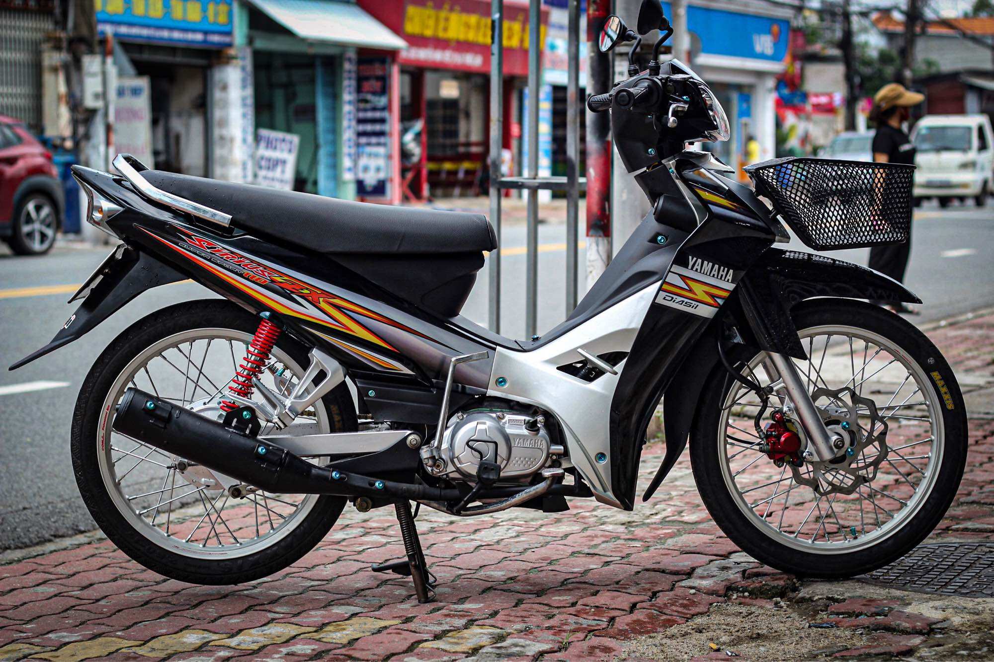 Tem sirius bạc đen tem chế