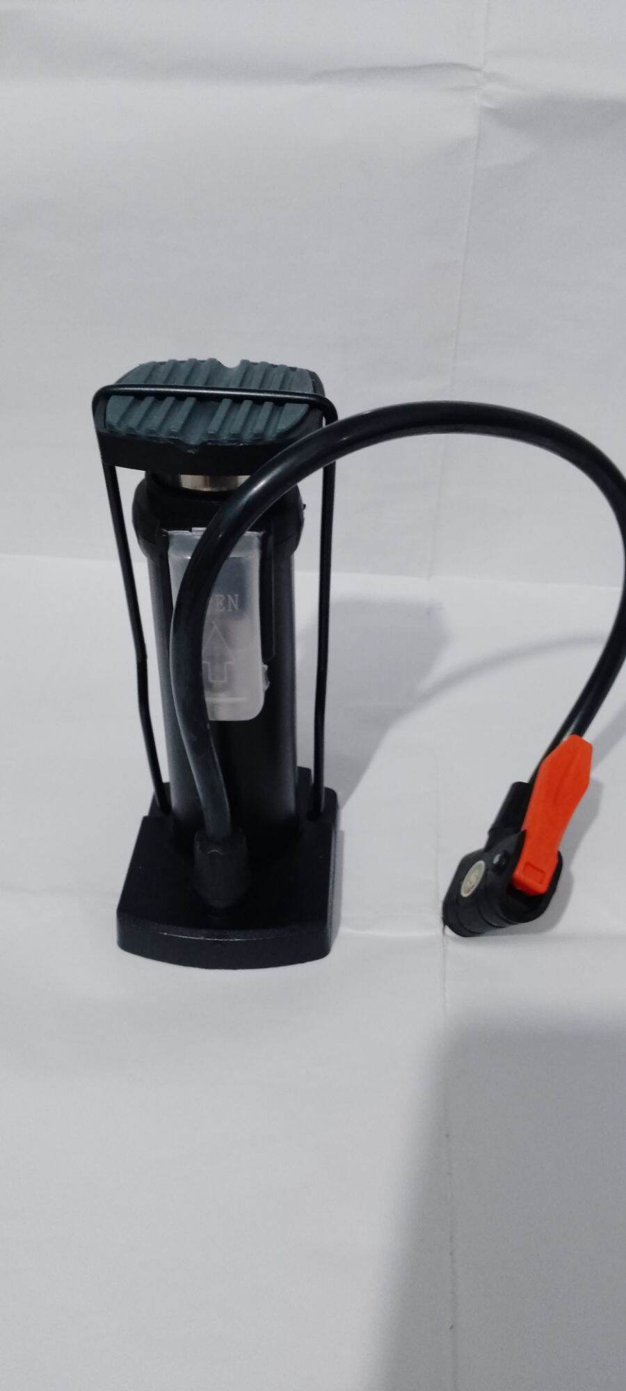 Bơm xe máy xe đạp nhỏ gọn bỏ vừa cốp xe