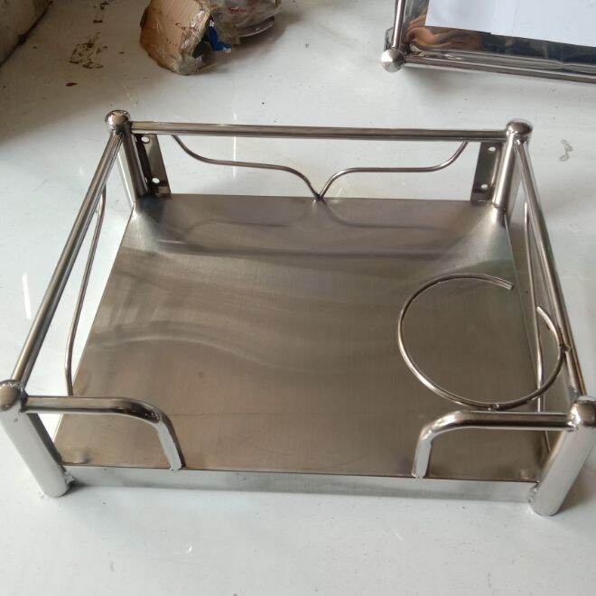 Bàn thiên , bàn ông táo bắt tường  , lan can hoặc để lên xe .  Inox cao cấp không rỉ sét , nhiều kích thướt khác nhau . Có 2 loaị inox 201 và inox 304
