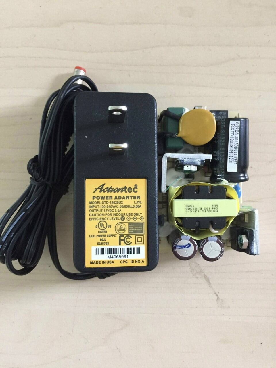 Nguồn 12V2A cho camera và đầu ghi hình