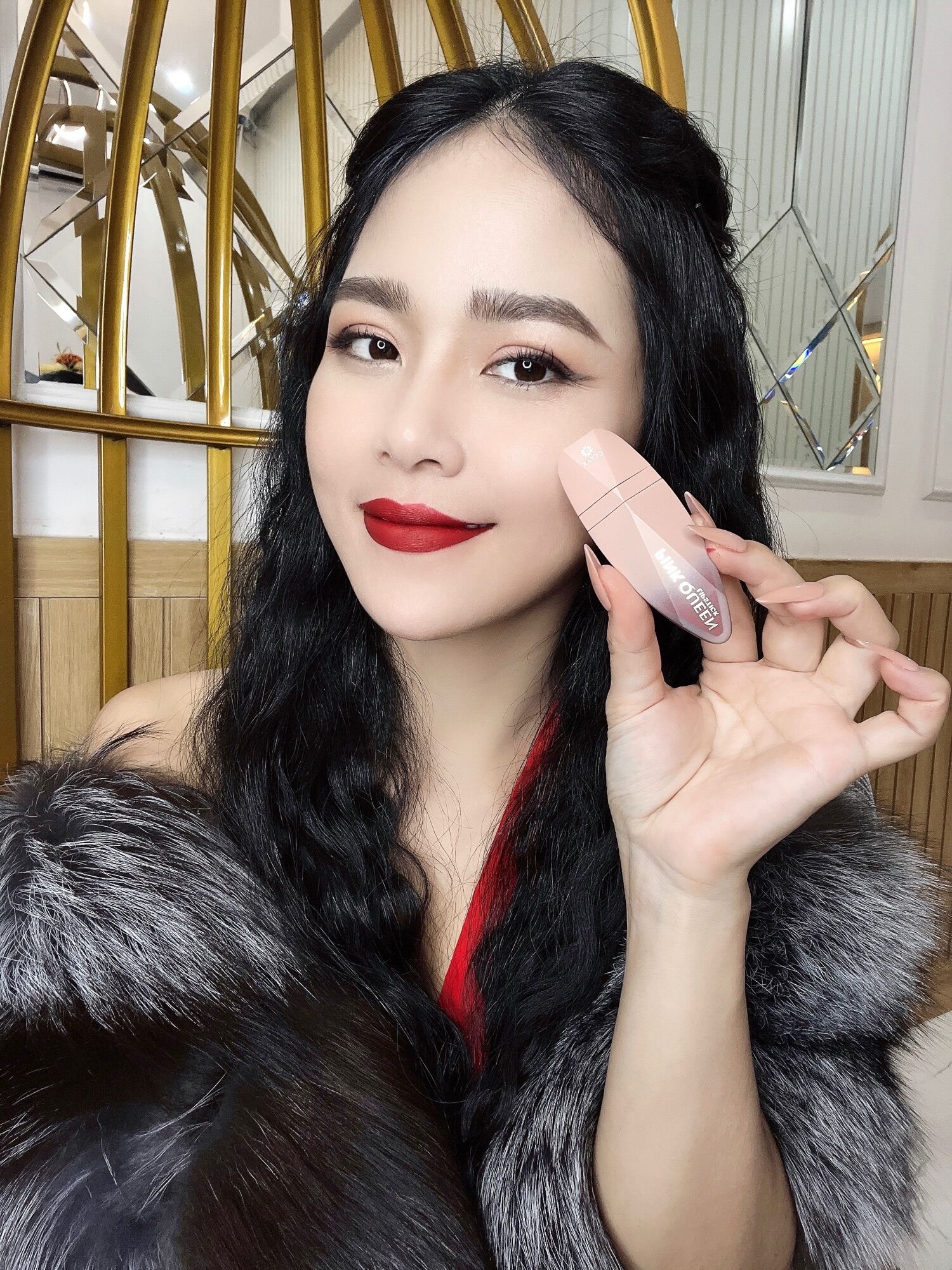 Son Siêu Lì Pink Queen ( Mã 04 Đỏ Nhung )