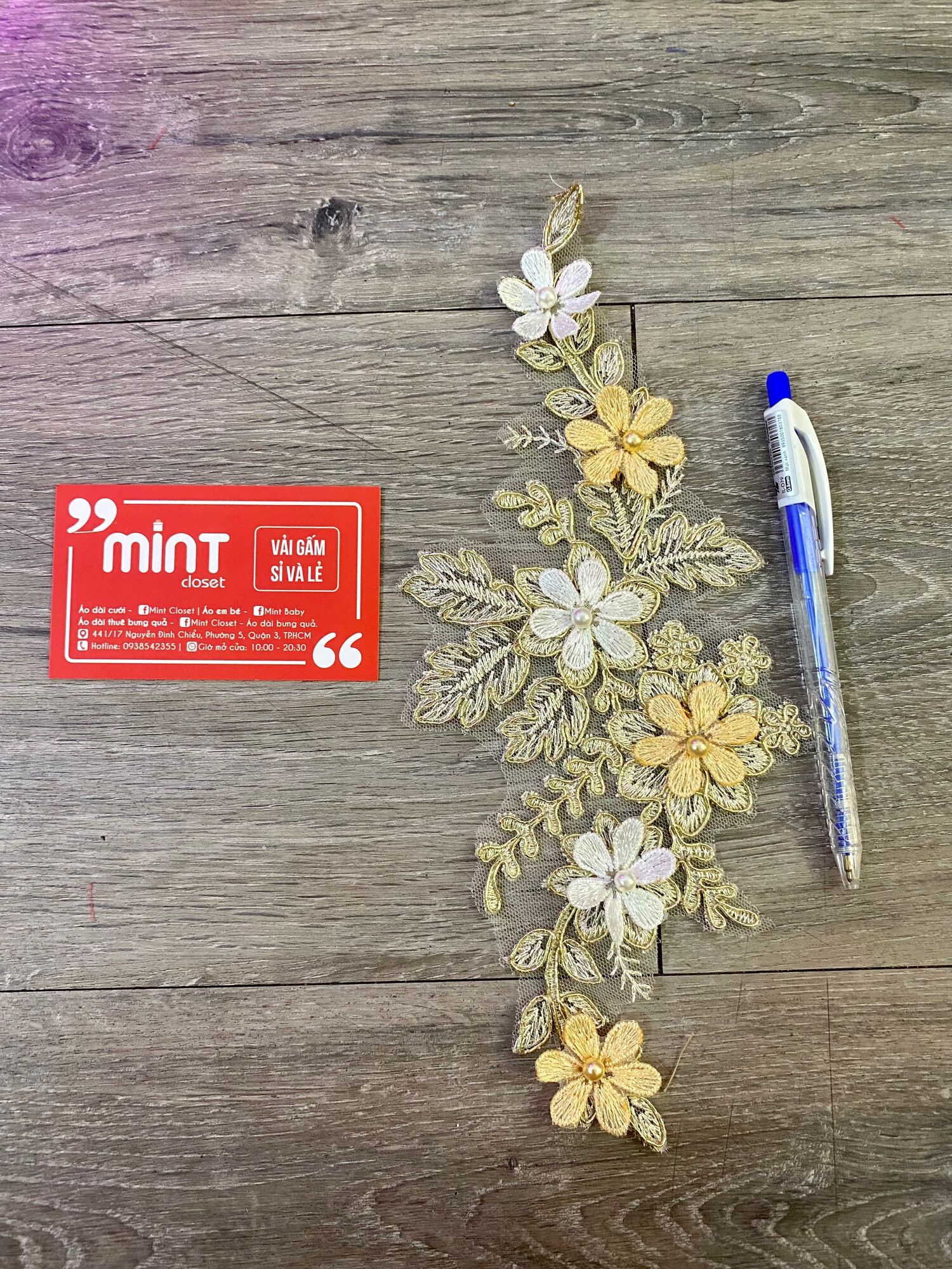 Bông ren đính kết áo dài, đầm, váy
