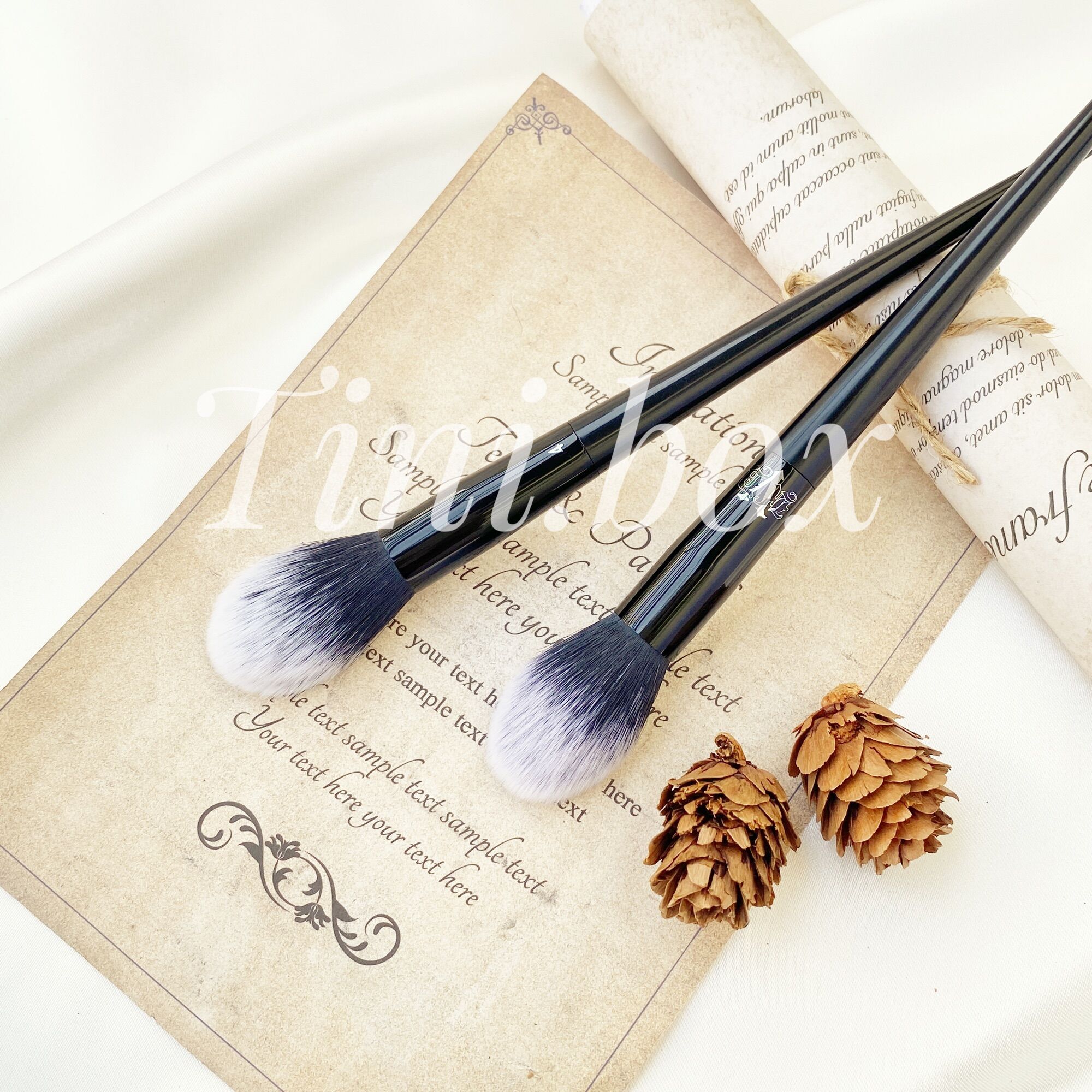 Cọ má hồng kat von d4