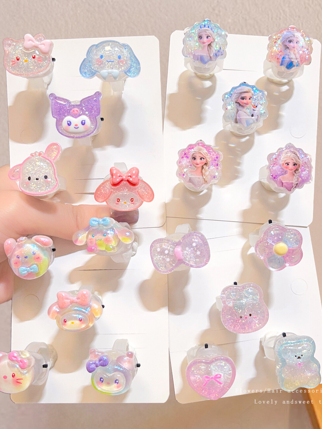 Bộ Nhẫn Dán Hình Cartoon Cho Bé Gái