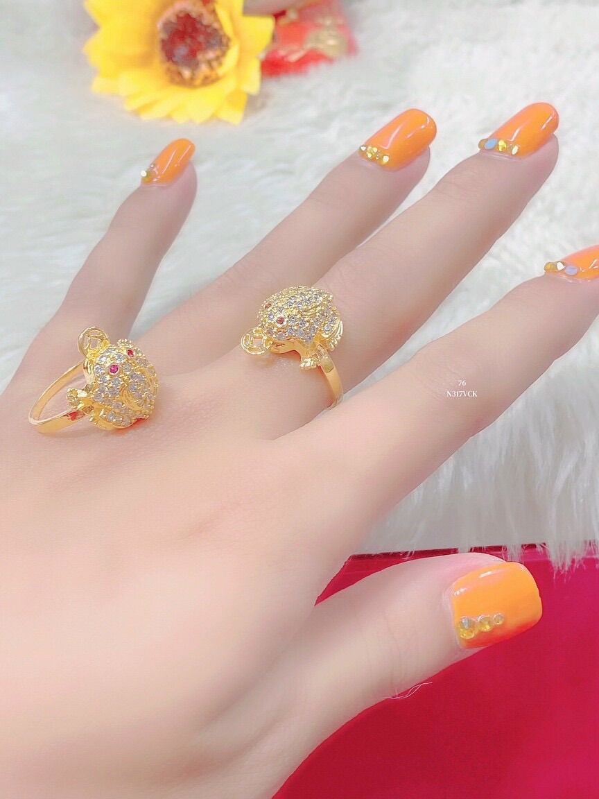 Nhẫn nữ kiểu con cóc ngậm đồng tiền mạ vàng 18k siêu đẹp