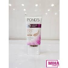 Pond’s BB + kem dưỡng trắng tạo nền LIGHT SPF 30 che phủ khuyết điểm & giúp da điều màu cho làn da hoàn hảo