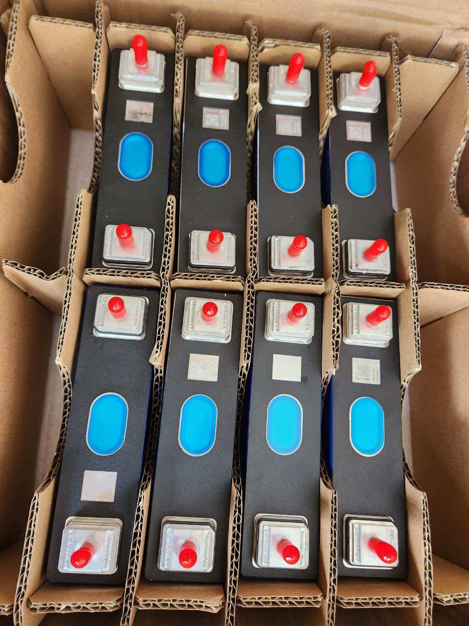 Pin lifepo4 3.2v 50Ah mới